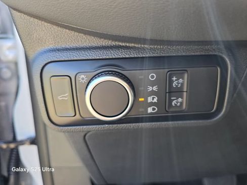 New 2026 Ford Explorer Active RWD image 30