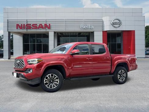 Used 2020 Toyota Tacoma TRD Sport w/ Technology Package RWD image 1