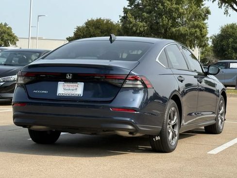 Used 2023 Honda Accord EX image 4