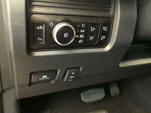 New 2026 Ford F350 Platinum w/ FX4 Off-Road Package AWD/4WD image 14