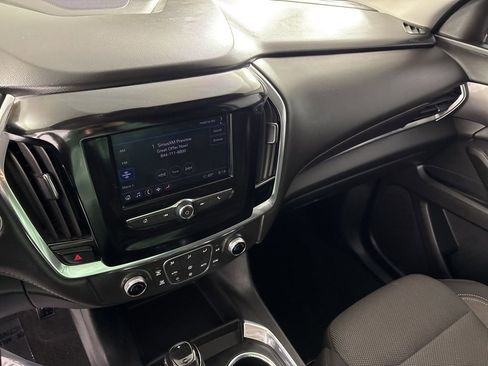 Used 2020 Chevrolet Traverse LT image 31