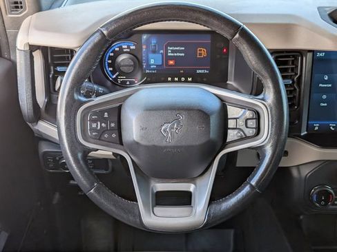 Used 2022 Ford Bronco Wildtrak image 13