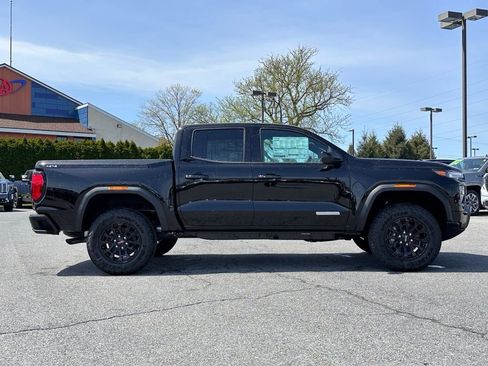 New 2026 GMC Canyon Elevation AWD/4WD image 3