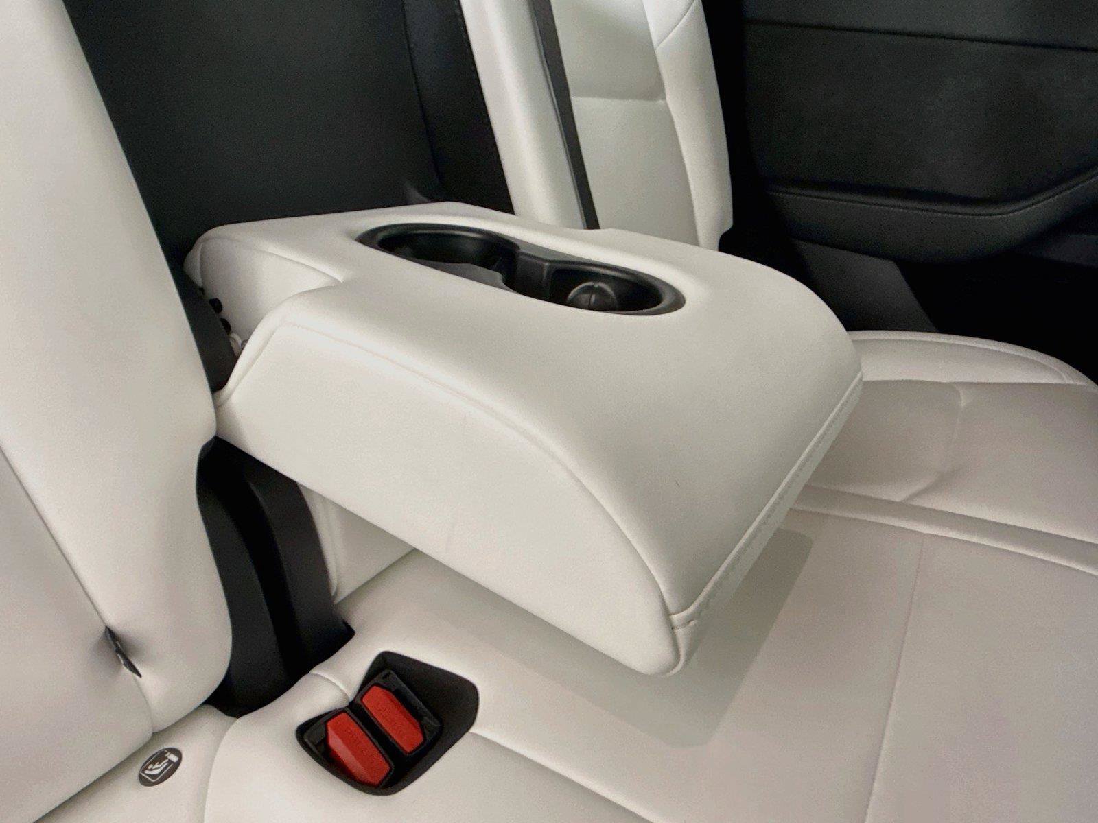 Used 2025 Tesla Model Y Long Range AWD/4WD image 11
