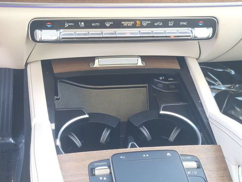 Used 2022 Mercedes-Benz GLE 350 4MATIC image 25