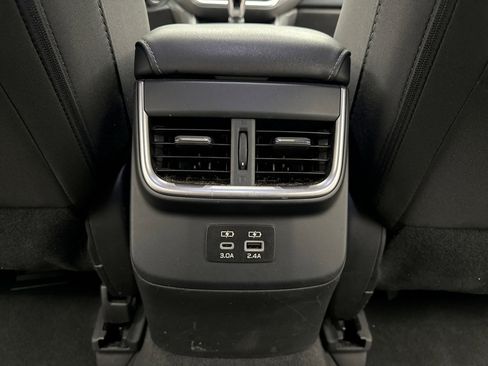 Used 2023 Subaru Outback Premium image 19