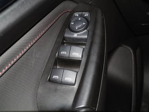 Used 2023 Chevrolet TrailBlazer RS image 30