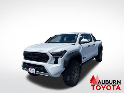New 2026 Toyota Tacoma 4x4 Double Cab Hybrid image 3