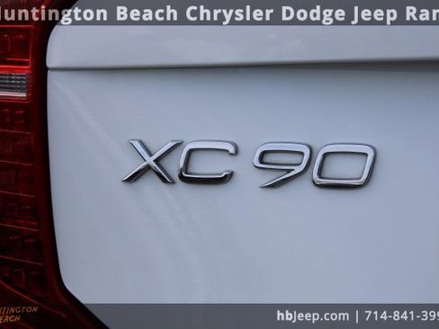 Used 2019 Volvo XC90 T8 R-Design w/ Advanced Package image 7
