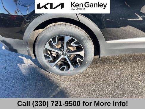 Certified 2023 Kia Sportage EX image 23