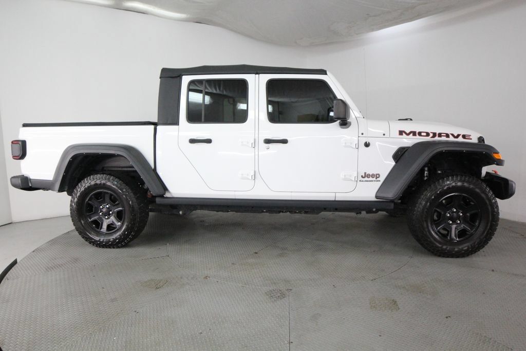 Used 2021 Jeep Gladiator Mojave w/ LED Lighting Group AWD/4WD image 5