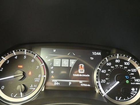 Used 2023 Toyota Highlander XLE FWD image 17