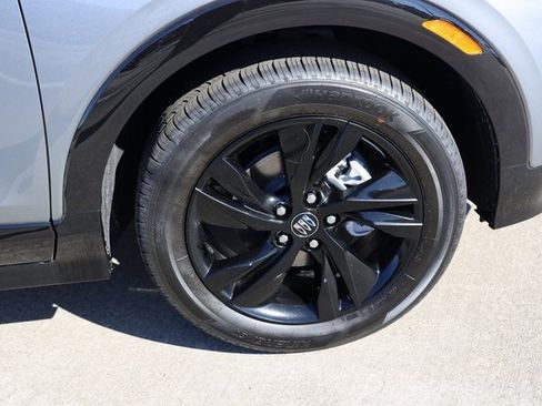 New 2026 Buick Encore GX Sport Touring image 9