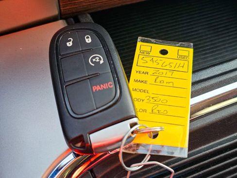 Used 2017 RAM 3500 Laramie image 44