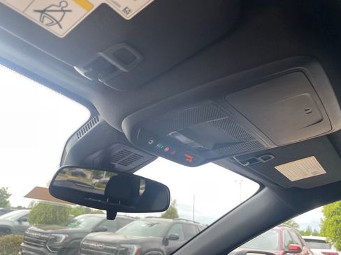 New 2026 GMC Terrain AT4 AWD/4WD image 20