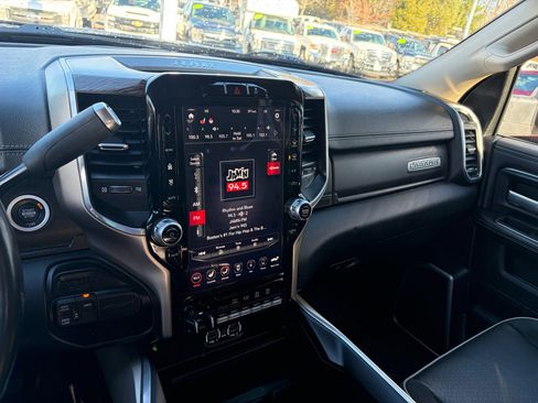 Used 2021 RAM 2500 Laramie image 35