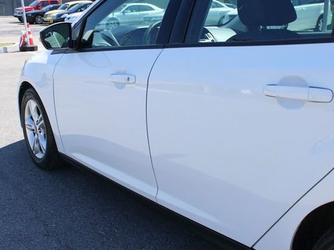 Used 2014 Ford Focus SE image 43