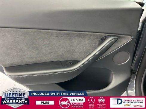 Used 2022 Tesla Model Y Long Range image 20