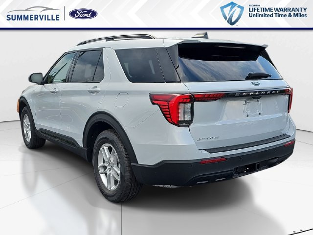 New 2026 Ford Explorer Active RWD image 7