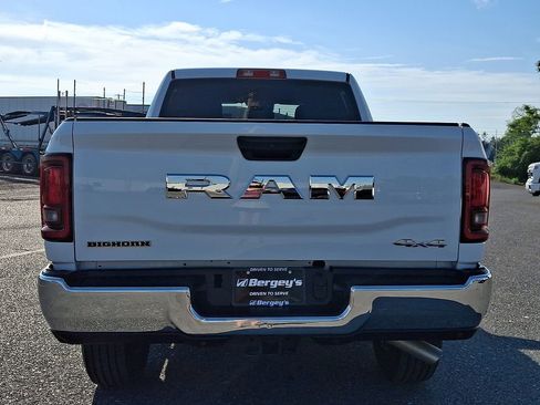 Used 2025 RAM 2500 Big Horn AWD/4WD image 6