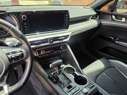 Used 2022 Kia K5 GT-Line AWD/4WD image 9