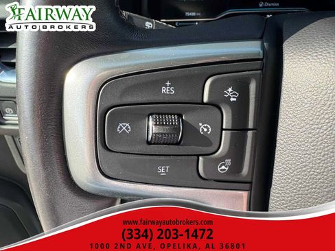 Used 2022 Chevrolet Tahoe Z71 w/ Luxury Package AWD/4WD image 23