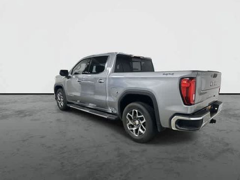 Used 2024 GMC Sierra 1500 SLT AWD/4WD image 9