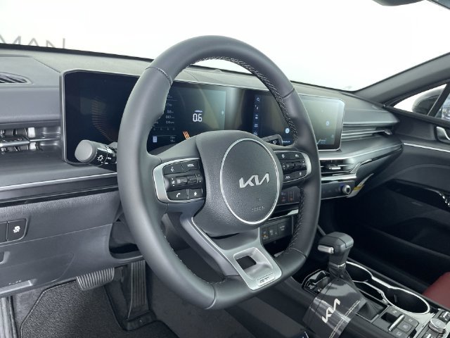 New 2026 Kia K5 GT-Line w/ GT-Line Premium Package FWD image 28