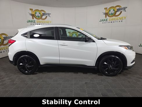 Used 2021 Honda HR-V Sport image 9