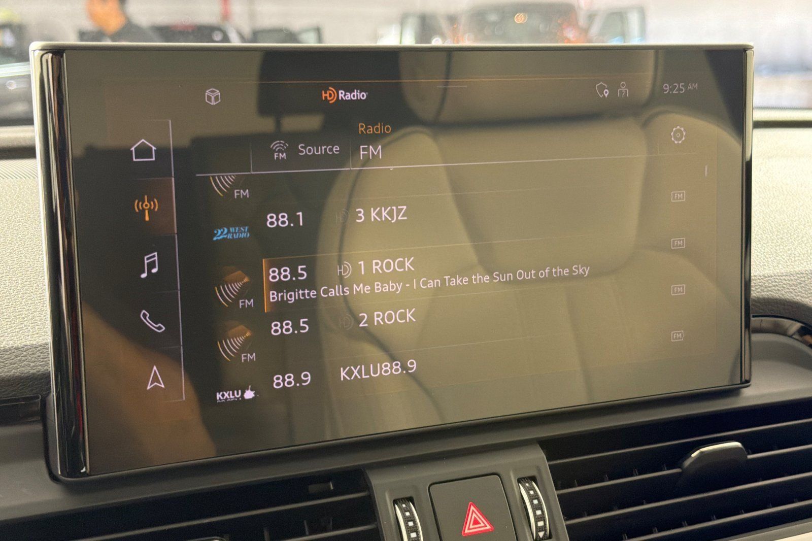Used 2023 Audi Q5 2.0T Prestige w/ Prestige Package AWD/4WD image 17