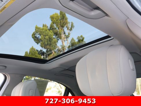 Used 2016 Mercedes-Benz S 550 Sedan image 5