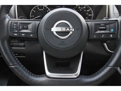 Certified 2023 Nissan Rogue SV w/ SV Premium B Package FWD image 19
