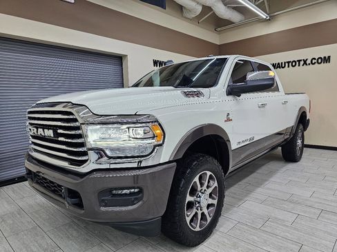 Used 2021 RAM 2500 Limited image 2