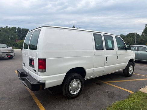 Used 2014 Ford E-350 and Econoline 350 Super Duty RWD image 6