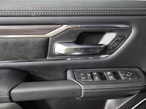 New 2027 RAM 1500 Laramie w/ Night Edition AWD/4WD image 19