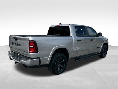 Used 2025 RAM 1500 Big Horn AWD/4WD image 7
