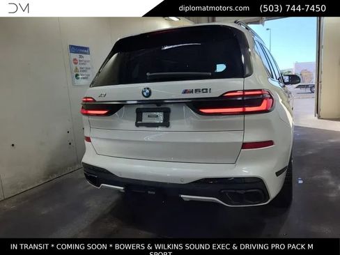 Used 2024 BMW X7 M60i w/ Executive Package image 4
