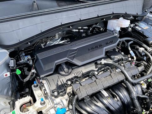 Used 2026 Hyundai Kona SE AWD/4WD image 32