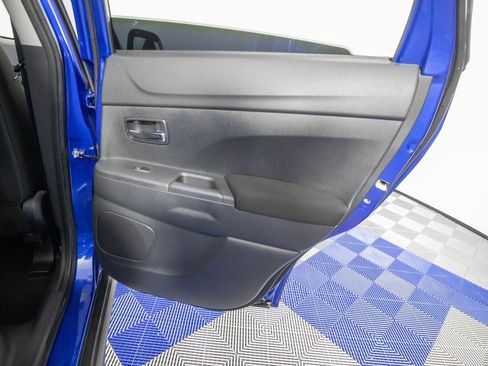 Used 2024 Mitsubishi Outlander Sport LE image 16