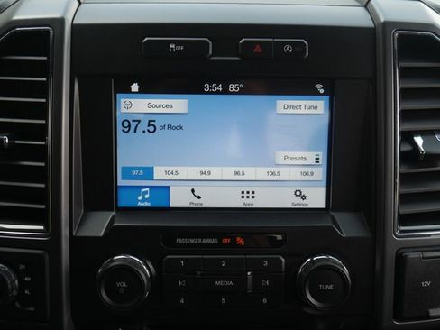Used 2018 Ford F150 XLT w/ Equipment Group 302A Luxury AWD/4WD image 20