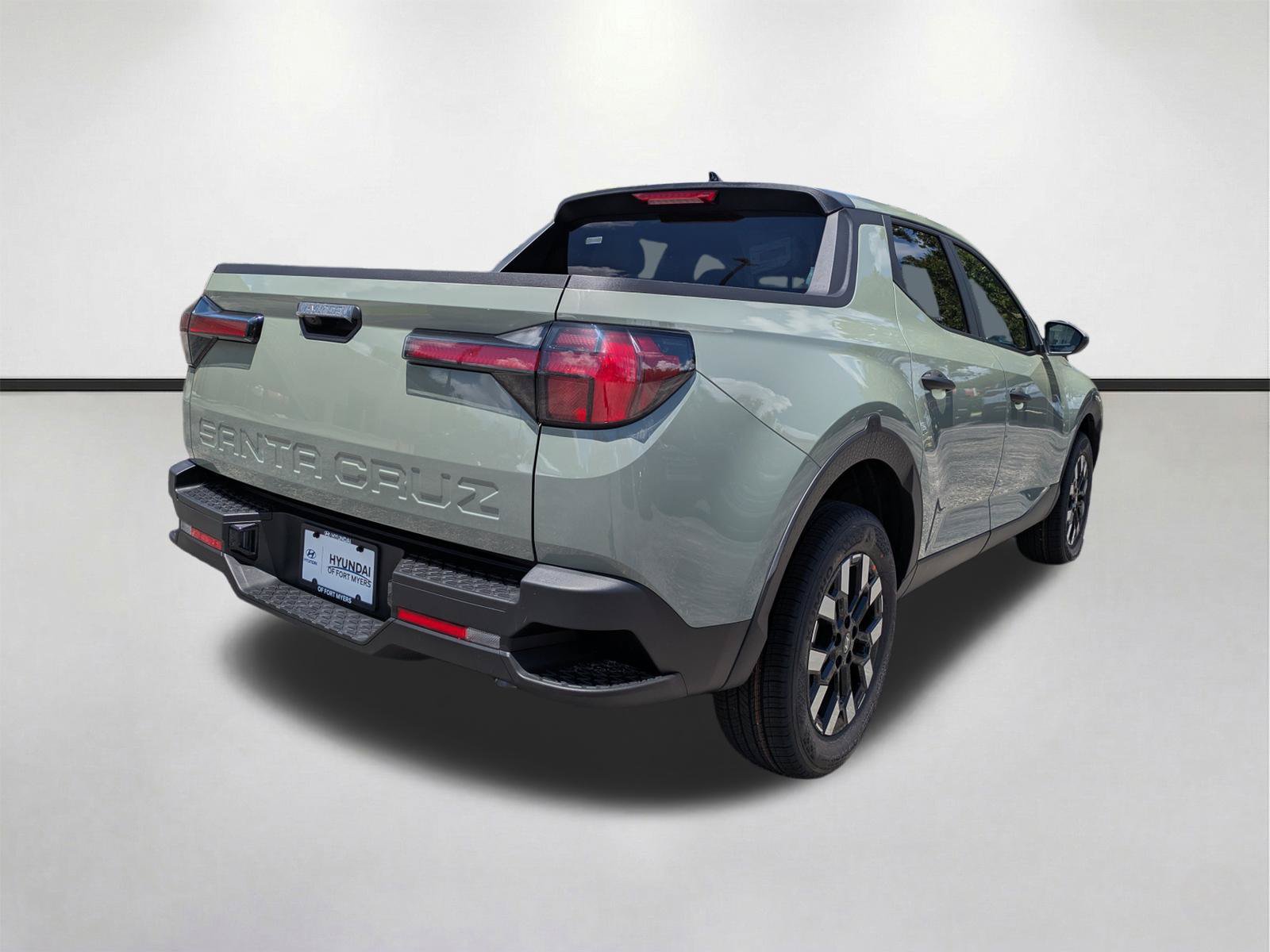 New 2027 Hyundai Santa Cruz SE FWD image 5