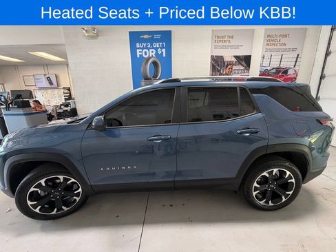 Used 2025 Chevrolet Equinox LT w/ Convenience Package II FWD image 4