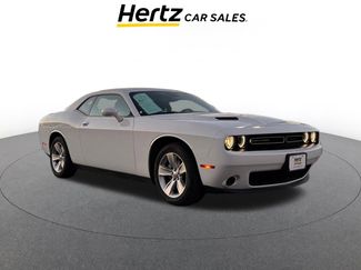 Used 2023 Dodge Challenger SXT video 1