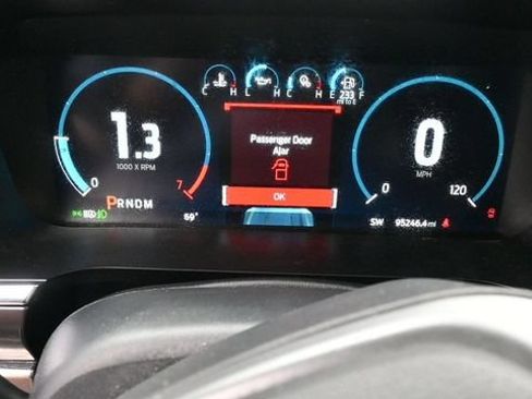 Used 2022 Ford F150 Lariat w/ Equipment Group 501A Mid AWD/4WD image 19