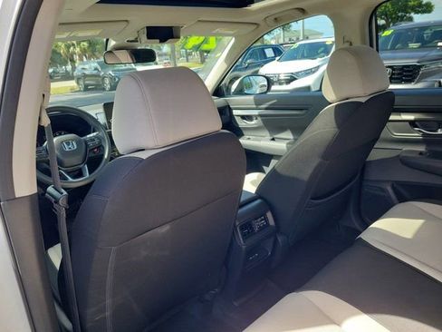 Used 2024 Honda CR-V EX image 13