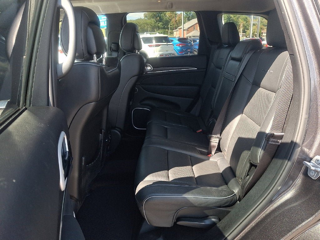 Used 2019 Jeep Grand Cherokee Summit AWD/4WD image 10