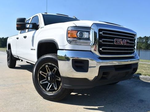 Used 2018 GMC Sierra 3500 4x4 Crew Cab w/ Sierra Convenience Package image 1