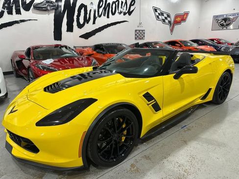 Used 2018 Chevrolet Corvette Grand Sport RWD image 31