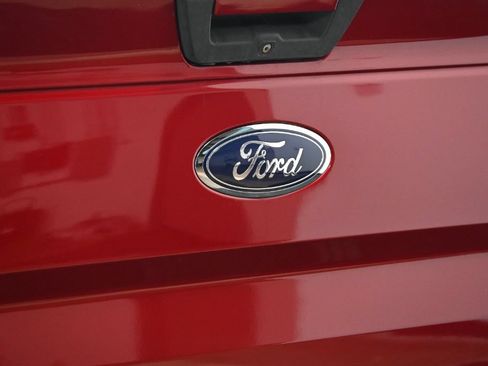 Used 2015 Ford F150 XLT w/ Equipment Group 301A Mid AWD/4WD image 17