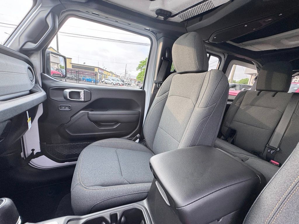 New 2026 Jeep Wrangler Unlimited Sport AWD/4WD image 15